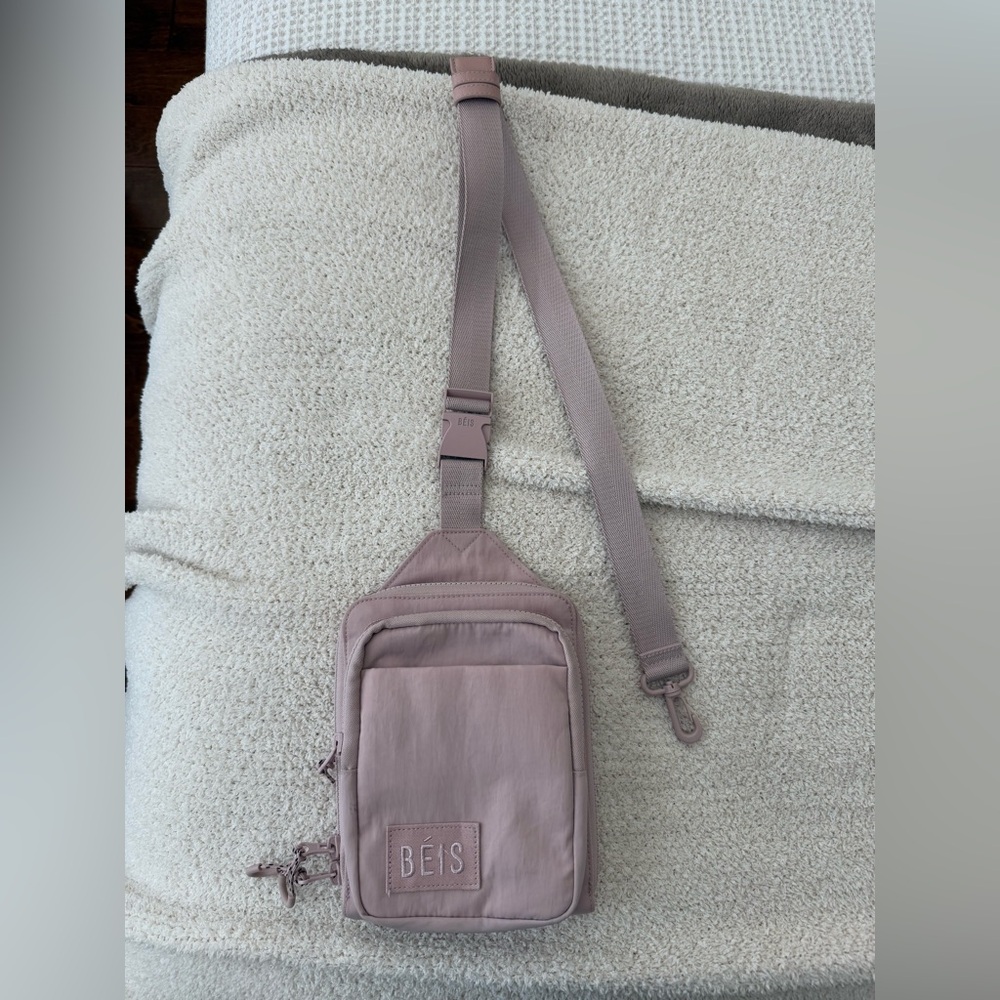 BEIS Sport Sling in Atlas Pink